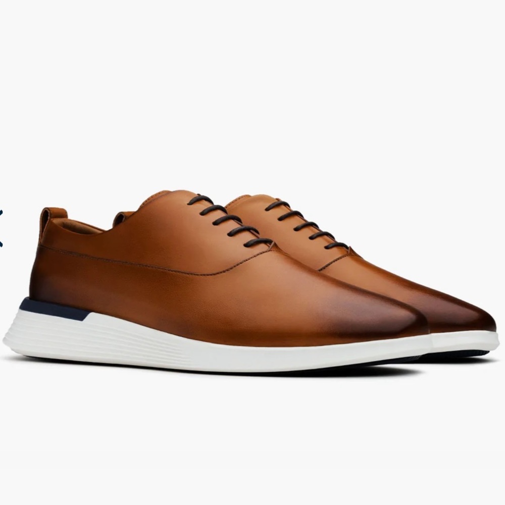 Wolf & Shepherd Crossover Longwing Honey/White - Used